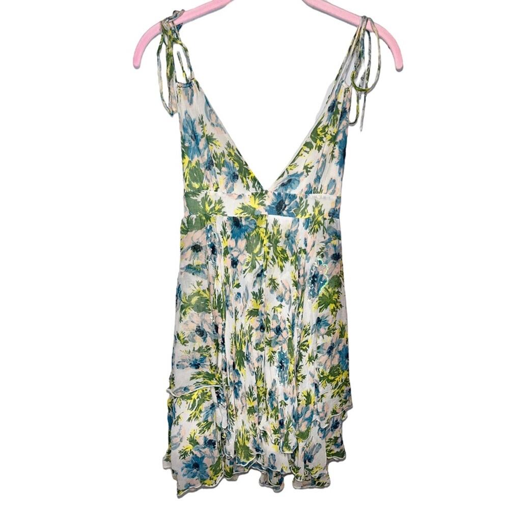 Urban Outfitters Kimchi Blue Floral Printed Sequin Babydoll Dress Size XS